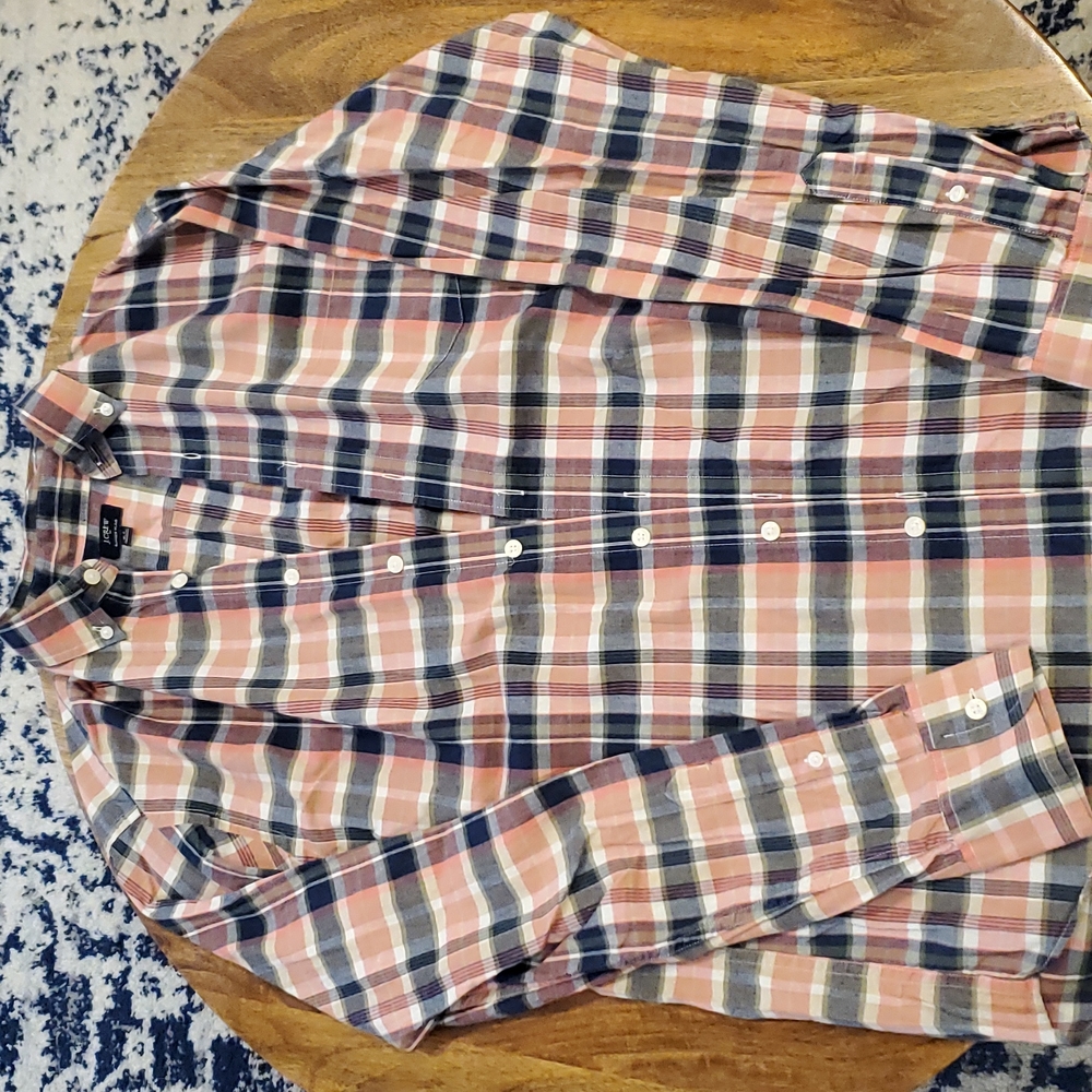 J.CREW SUMMER PLAID BUTTON DOWN